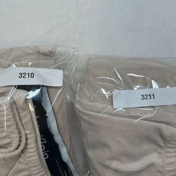 Calvin Klein Performance Velour Joggers‎ Womens XL Chalk White - Picture 8 of 8